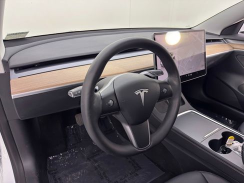 Used 2022 Tesla Model 3 Long Range image 14