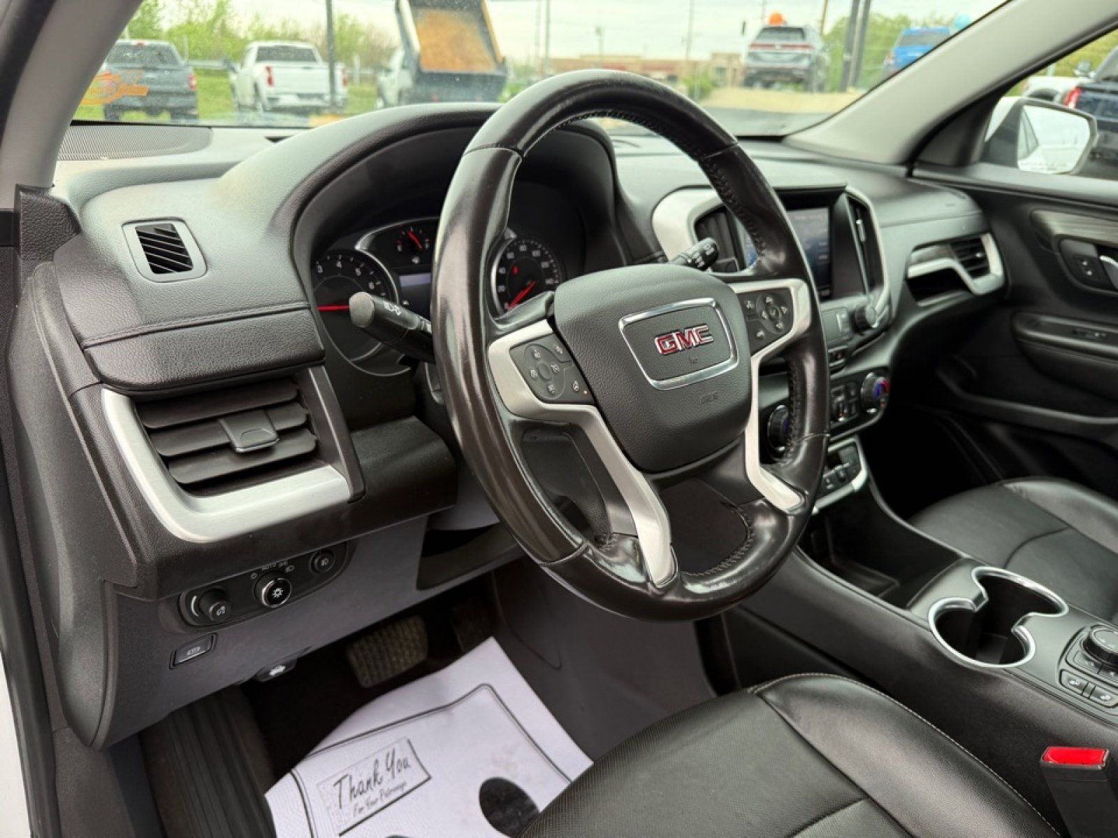 Used 2022 GMC Terrain SLT FWD image 17