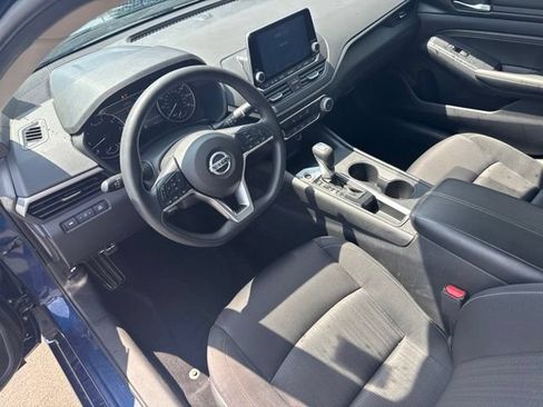 Used 2020 Nissan Altima 2.5 S FWD image 9