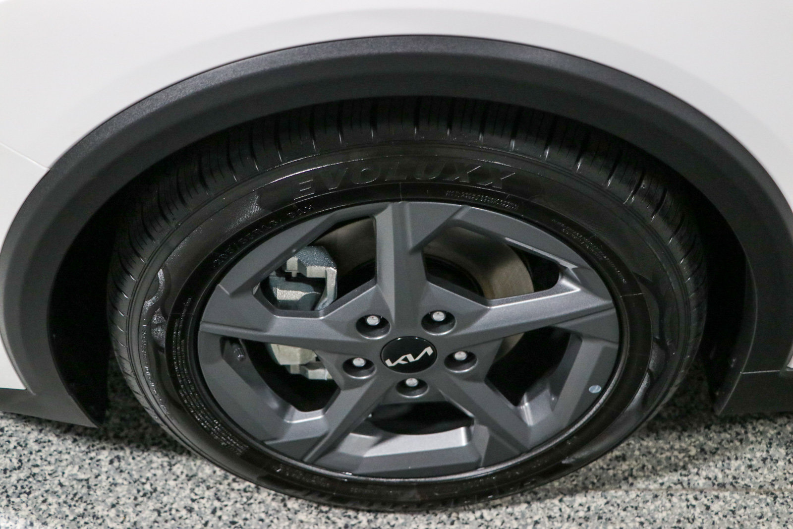 Used 2025 Kia K4 FWD image 11