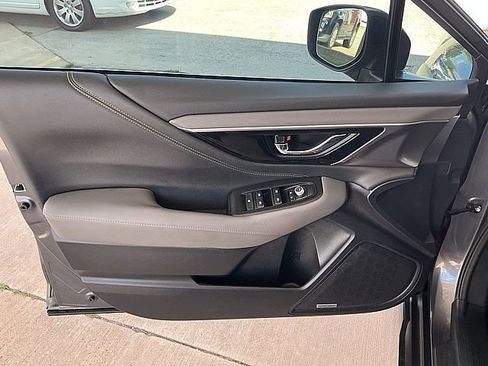 Used 2024 Subaru Outback Onyx Edition image 15