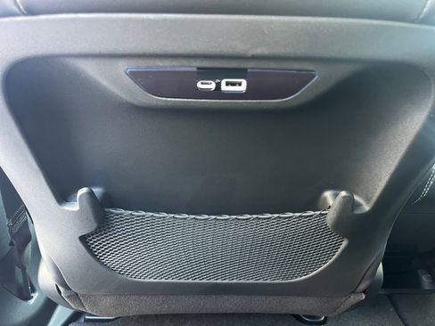 New 2026 Chrysler Pacifica Limited image 23