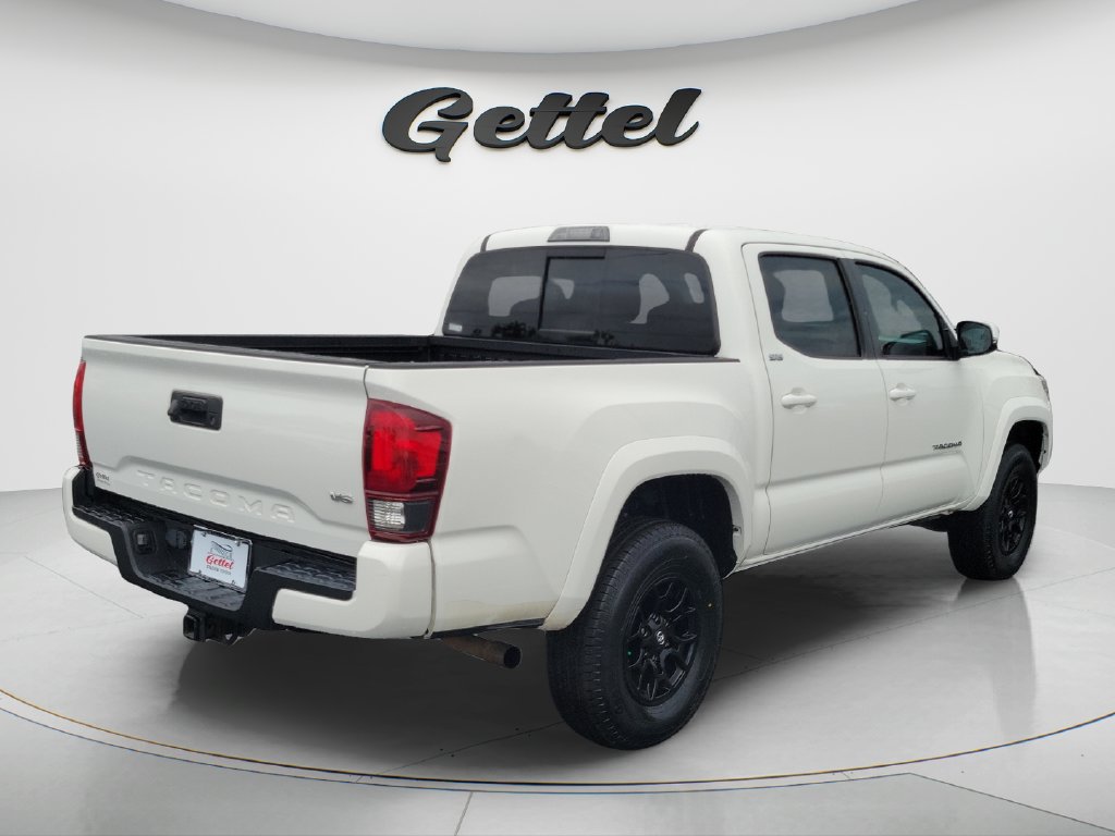 Used 2022 Toyota Tacoma SR5 w/ Technology Package RWD image 5
