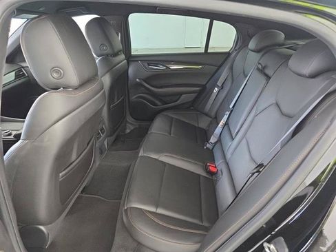 Used 2022 Cadillac CT5 Sport RWD image 5