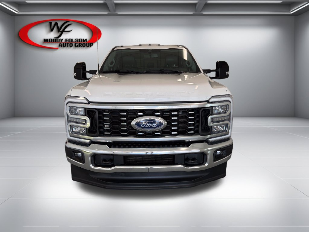Used 2024 Ford F350 Lariat AWD/4WD image 2