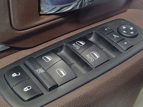 Used 2018 RAM 1500 Big Horn image 27