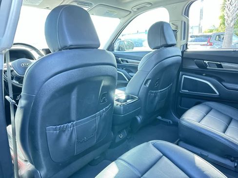 Used 2021 Kia Telluride EX w/ EX Premium Package AWD/4WD image 14