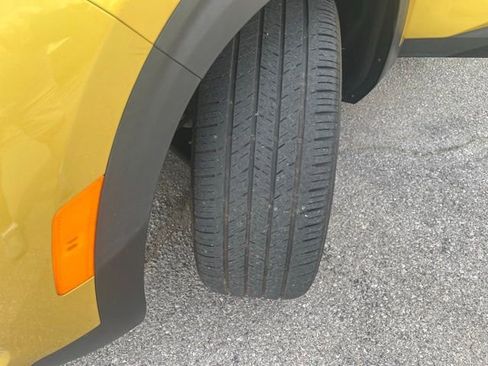 Used 2021 Kia Seltos SX w/ SX Sunroof Package image 12