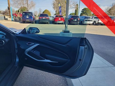 Used 2021 Chevrolet Camaro LT w/ 1LE Track Performance Package RWD image 15