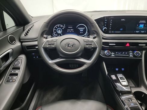 Used 2022 Hyundai Sonata SEL Plus w/ Cargo Package image 16