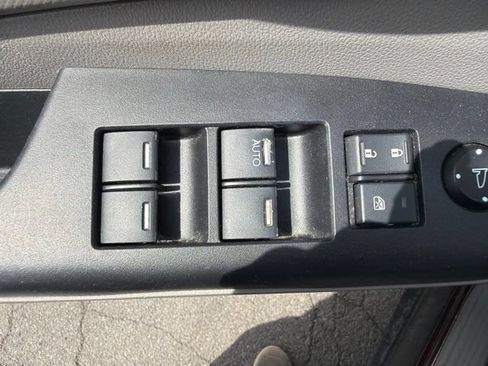 Used 2014 Honda CR-V LX image 8