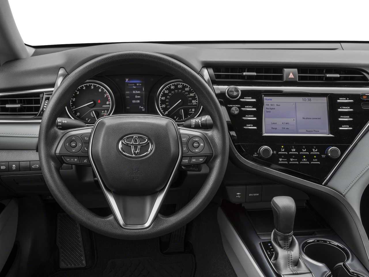 Used 2018 Toyota Camry LE FWD image 4