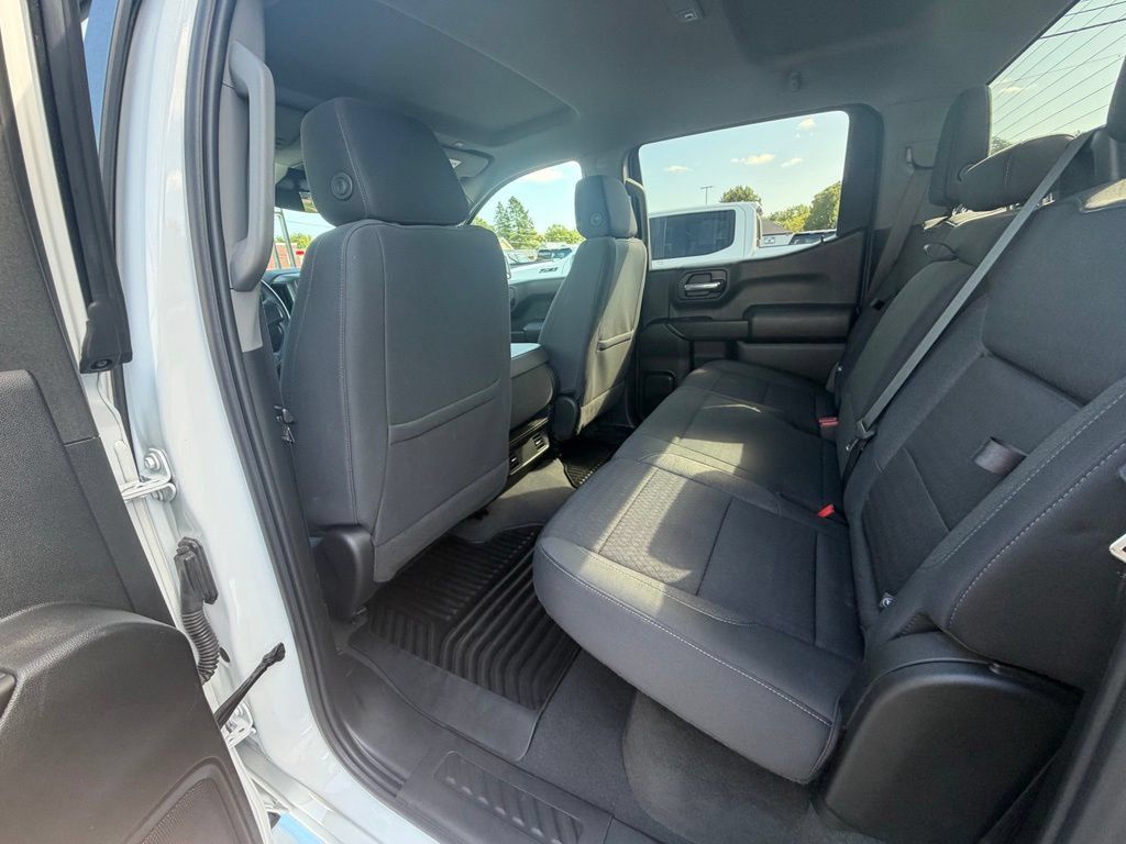 Used 2023 Chevrolet Silverado 1500 Custom AWD/4WD image 15