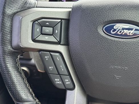 Used 2017 Ford F150 Raptor w/ Equipment Group 802A Luxury AWD/4WD image 19