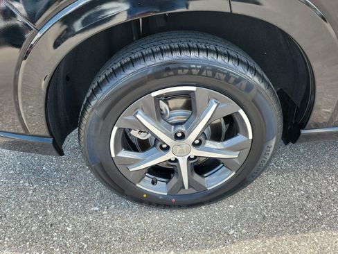 Used 2025 Honda HR-V EX-L image 10
