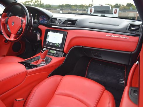 Used 2019 Maserati GranTurismo Sport image 27