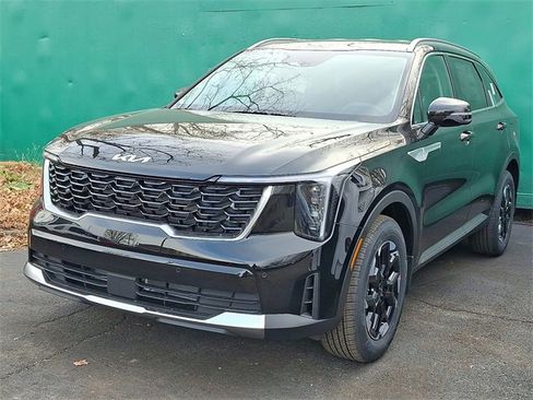 New 2026 Kia Sorento S image 3