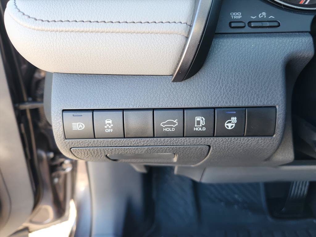 Used 2024 Toyota Camry XSE w/ Cold Weather Package FWD image 21
