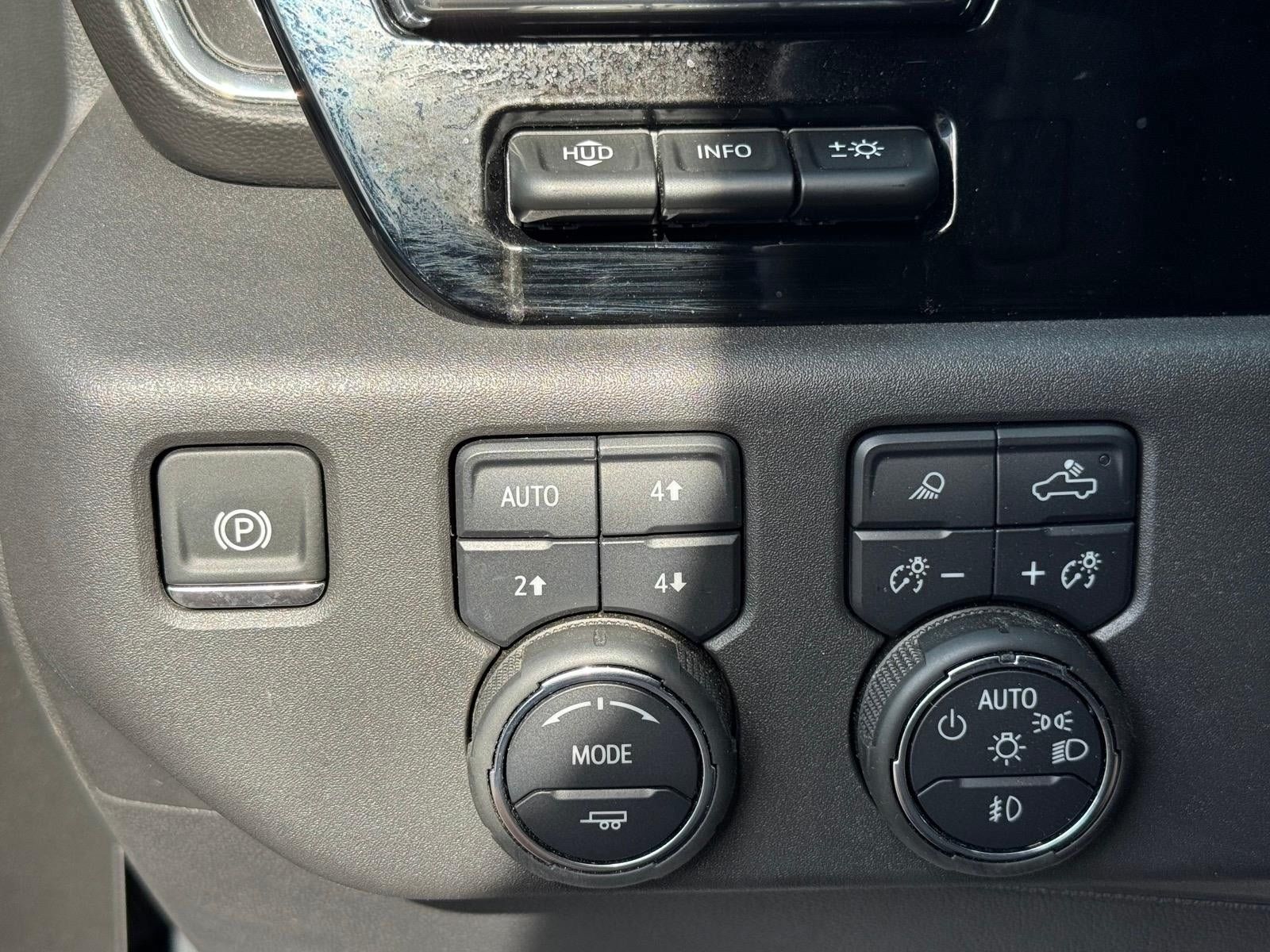 Used 2025 Chevrolet Silverado 1500 LTZ w/ Technology Package AWD/4WD image 13