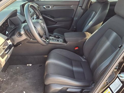 Used 2024 Honda Civic Sport image 5
