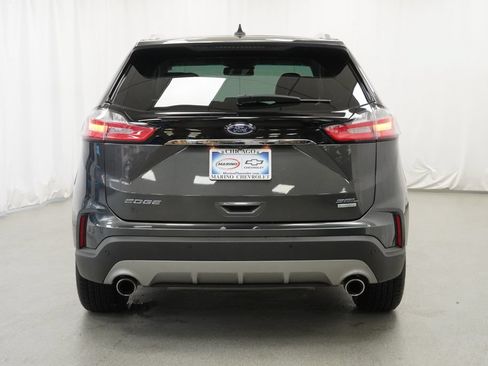 Used 2019 Ford Edge SEL w/ Equipment Group 201A FWD image 35
