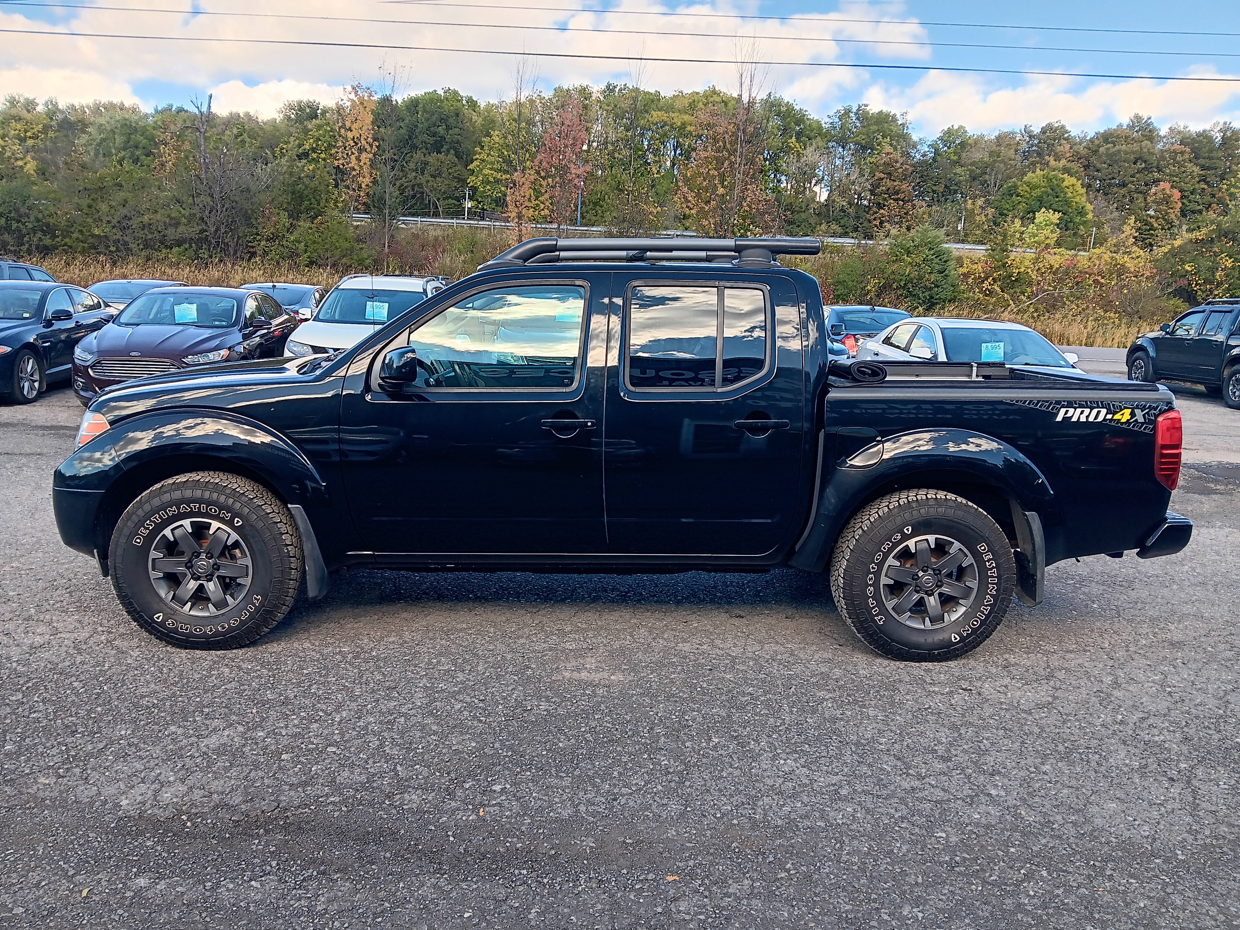 Used 2014 Nissan Frontier PRO-4X w/ Pro-4x Luxury Package AWD/4WD image 2