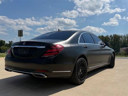 Used 2019 Mercedes-Benz S 560 4MATIC Sedan image 5