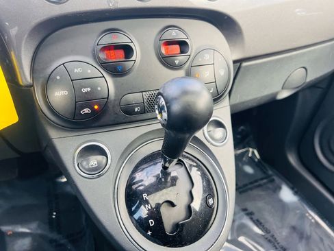 Used 2012 FIAT 500 Lounge image 33