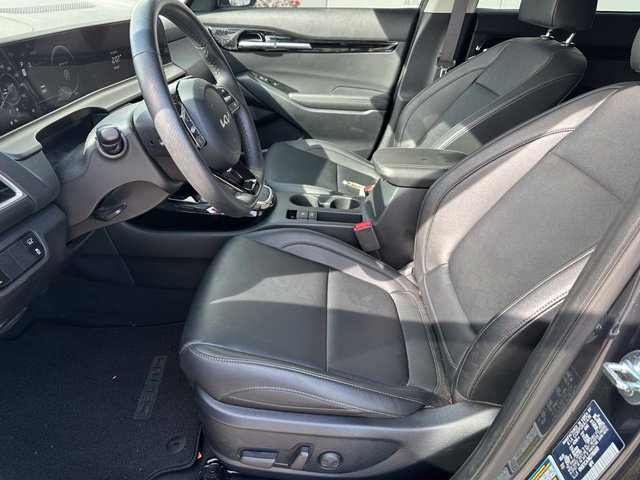 Used 2025 Kia Seltos SX AWD/4WD image 14
