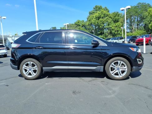Used 2018 Ford Edge Titanium AWD/4WD image 8