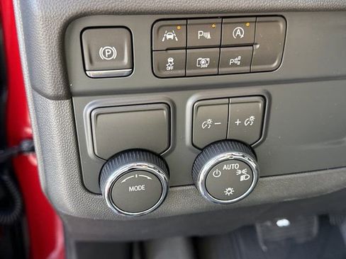 New 2026 Chevrolet Tahoe LS image 13