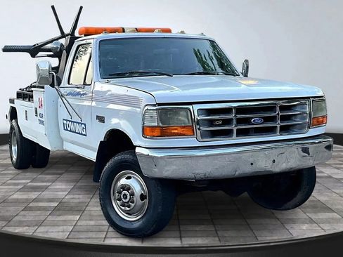 Used 1997 Ford F350 4x4 Regular Cab image 1