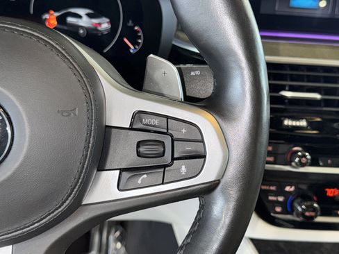Used 2019 BMW 540i image 23