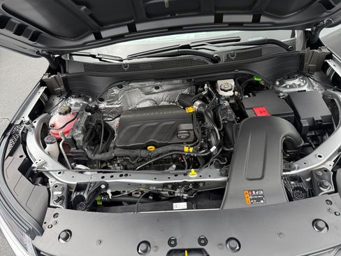 New 2026 Chevrolet Trax LS w/ LS Convenience Package FWD image 30