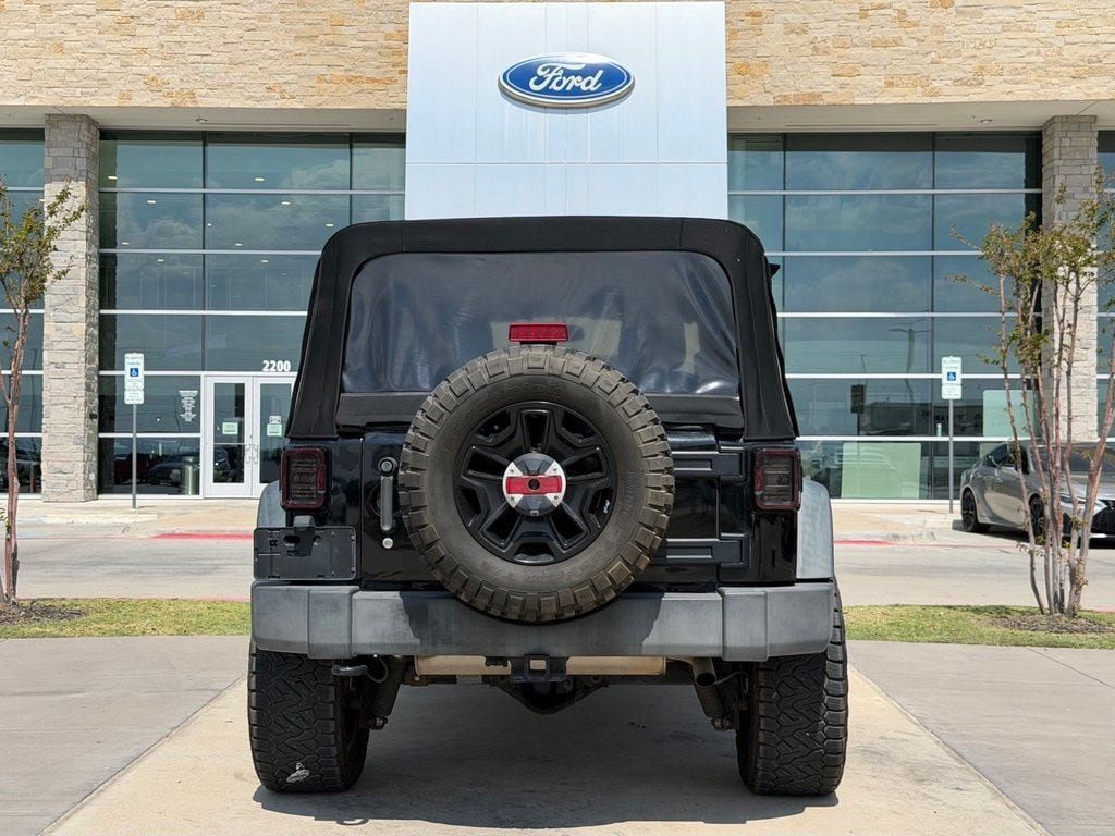 Used 2014 Jeep Wrangler Unlimited Sport w/ Quick Order Package 23S AWD/4WD image 23