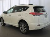 Used 2017 Toyota RAV4 Platinum image 3