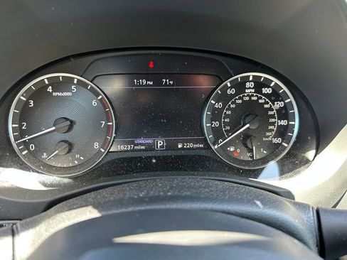 Used 2023 INFINITI QX50 Pure FWD image 26