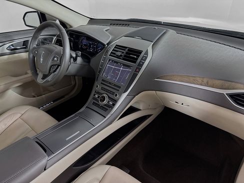 Used 2019 Lincoln MKZ Reserve w/ Reserve Plus Package image 38