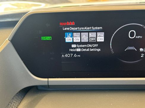 Certified 2023 Toyota bZ4X FWD image 32