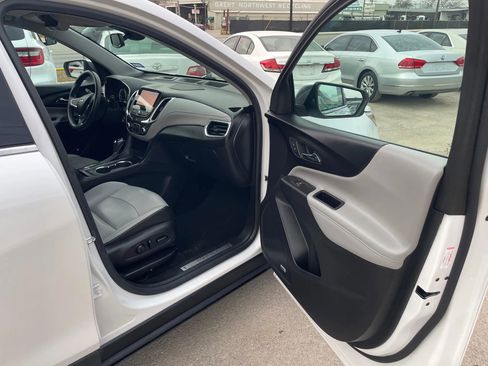Used 2019 Chevrolet Equinox Premier image 8