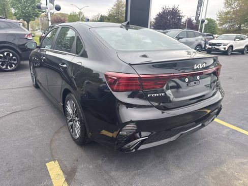 Used 2023 Kia Forte GT-Line w/ GT-Line Premium Package FWD image 3