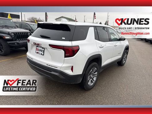 Used 2025 GMC Terrain Elevation image 11