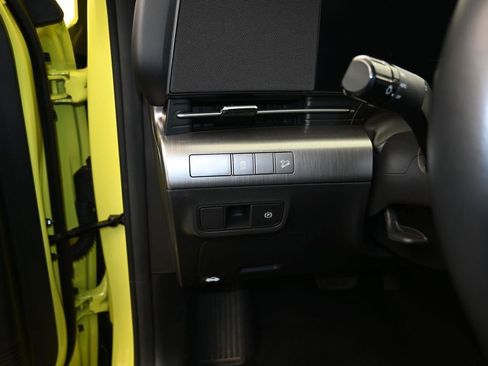 Used 2024 Hyundai Kona SEL FWD image 12