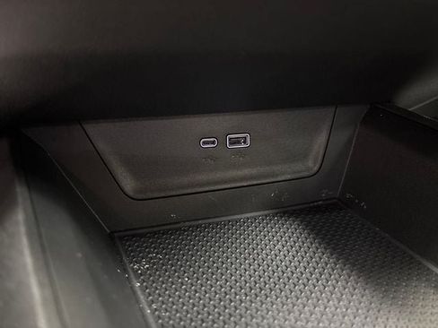 Used 2025 Chevrolet Equinox LT FWD image 26