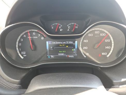 Used 2017 Chevrolet Cruze LT w/ Sun And Sound Package image 13