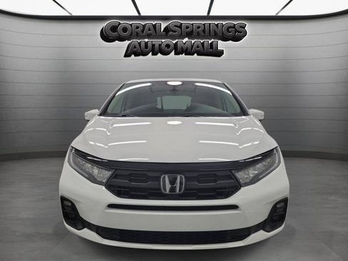 Certified 2025 Honda Odyssey EX-L image 2