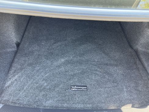 Used 2014 Volkswagen Passat S image 27