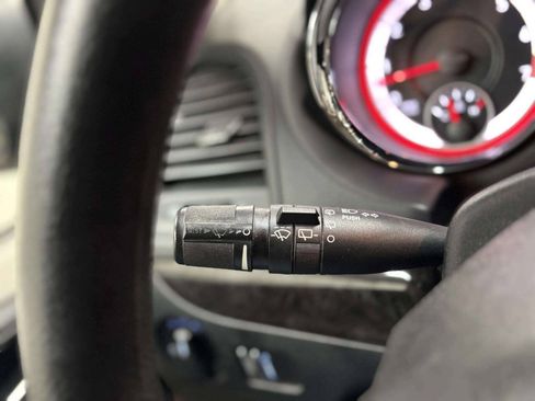 Used 2013 Dodge Grand Caravan SE FWD image 44