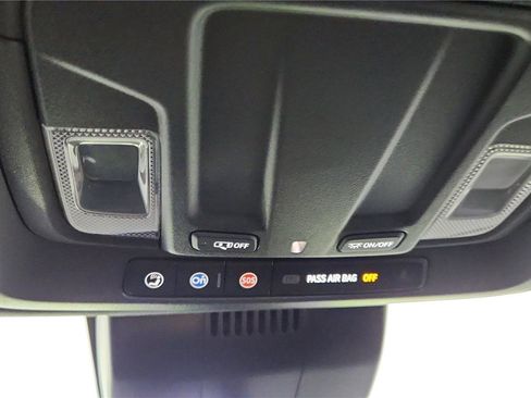 Used 2023 GMC Sierra 1500 AT4 w/ Technology Package image 35