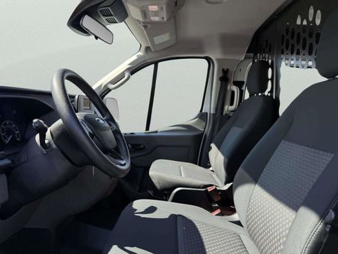 Used 2025 Ford Transit 250 Low Roof w/ Exterior Upgrade Package image 18